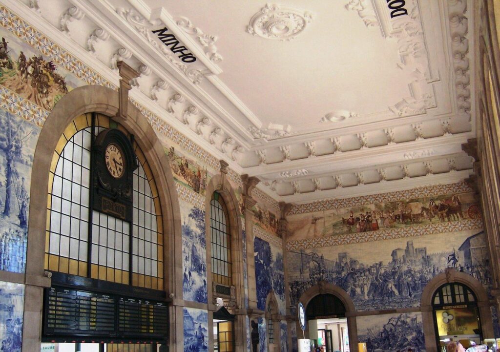 Portugalia - dworzec w Porto