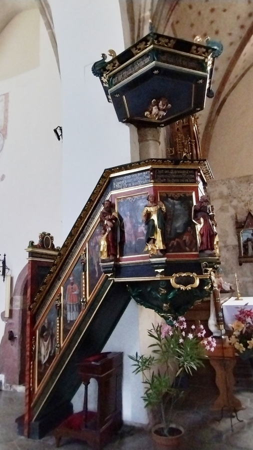 Ambona w kościele św. Jadwigi w Bolkowie