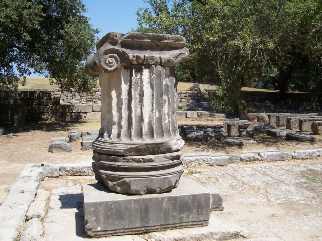 Grecja-ciekawostki-antyczne ruiny