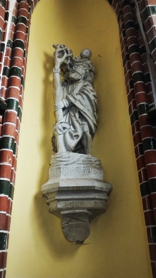 Figura św. Krzysztofa w Nowej Rudzie. Kościół św. Mikołaja